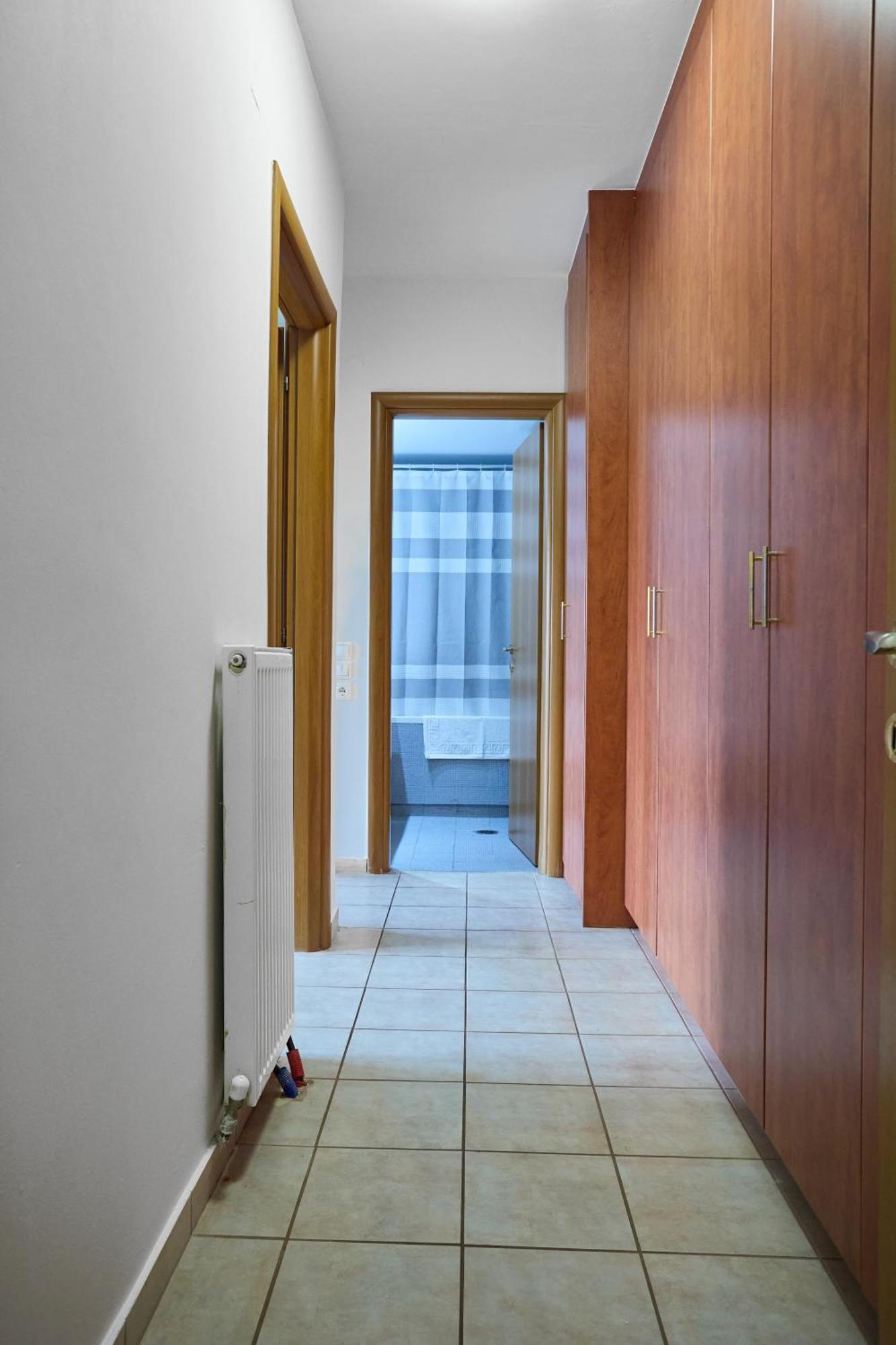 - Heart Of With 2 Minute Walk To The *