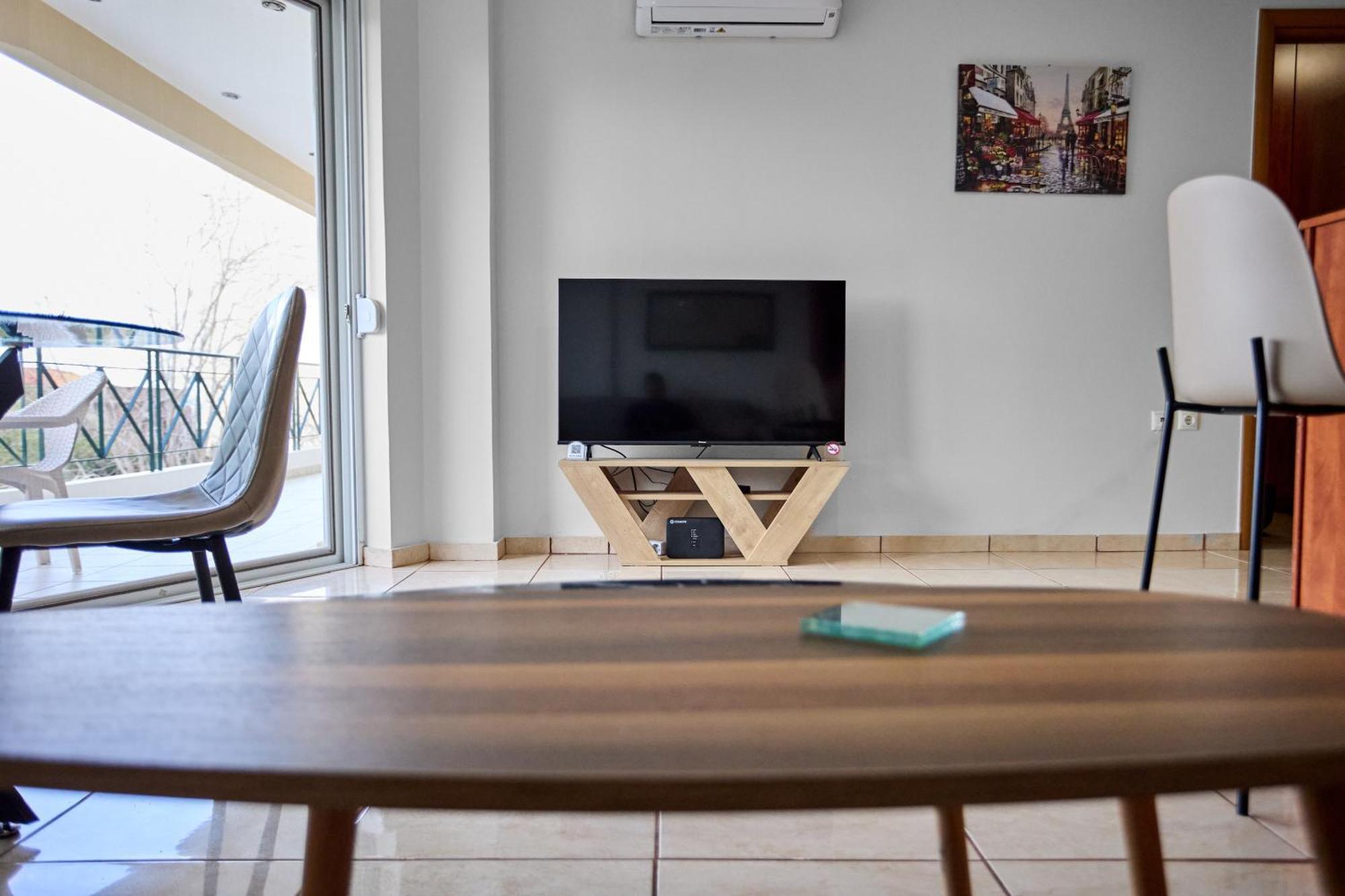 - Heart Of With 2 Minute Walk To The Apartment Chios Town