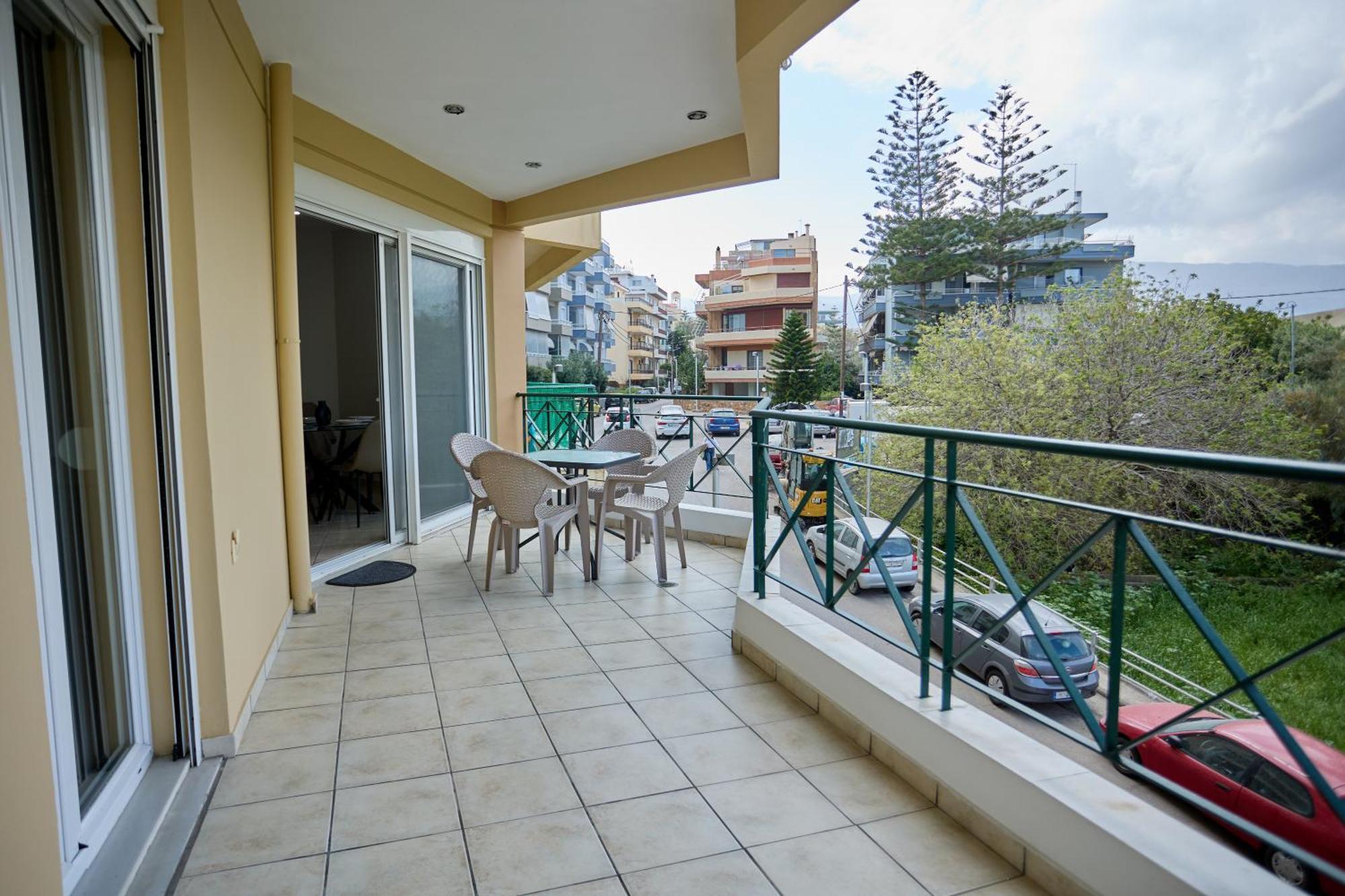 - Heart Of With 2 Minute Walk To The Apartment