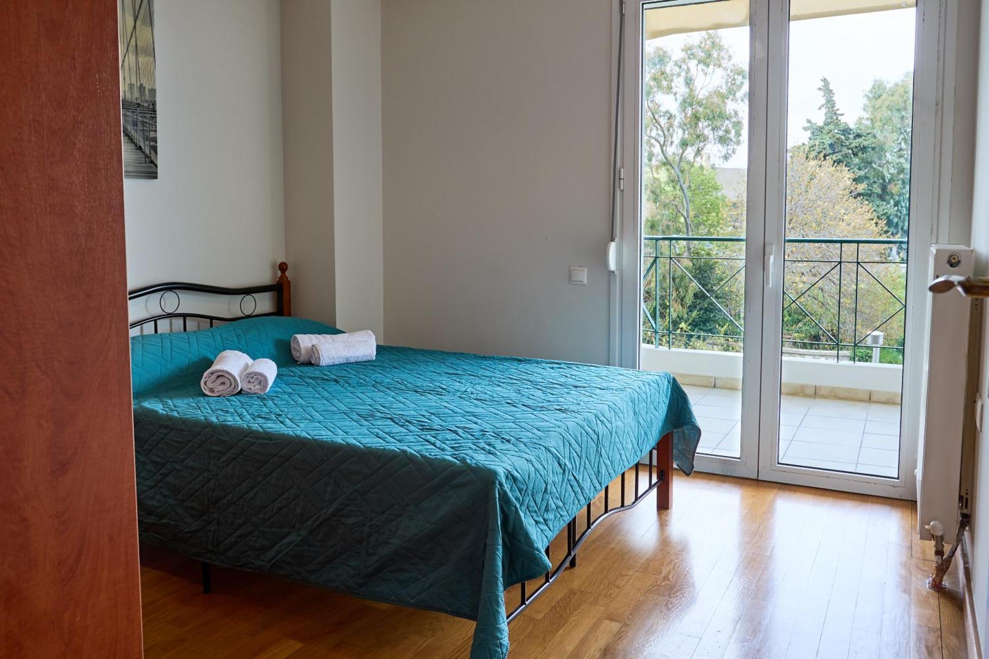 Apartment - Heart Of With 2 Minute Walk To The